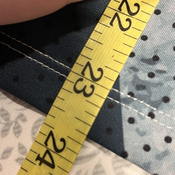 Yatta Golf Womens Polo Shirt Medium Pink Black Geometric Print Performance Top - Picture 9 of 11